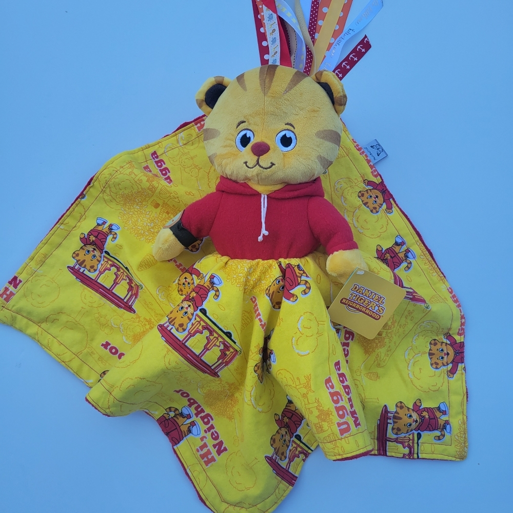 Daniel Tiger Neighborhood "Ugga Mugga" Plush Security Blanket for kids.